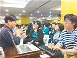 台北市社會局「聽語障溝通服務方案」將「手語翻譯」與「聽打服務」整合，往後只要向單一窗口申請，便可依需求派案服務